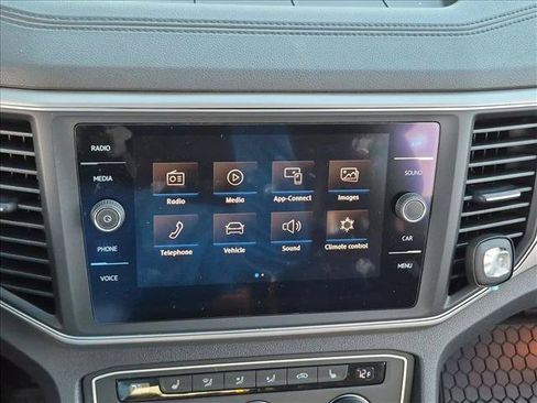 Used 2019 Volkswagen Atlas SE FWD image 11