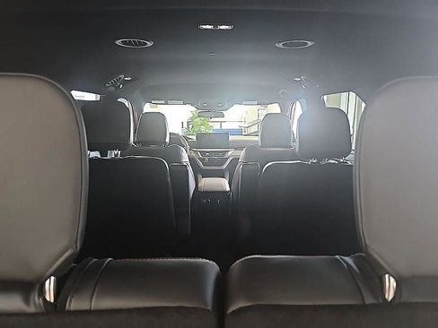 Used 2026 Ford Explorer ST-Line image 32