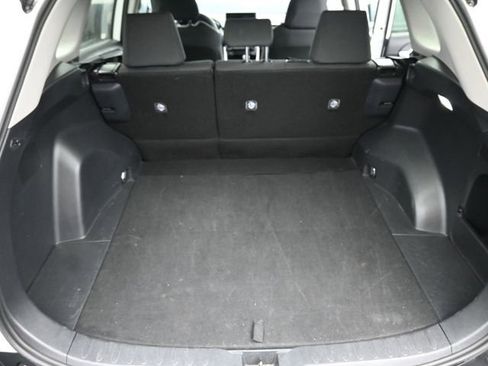 Used 2024 Toyota RAV4 LE image 6