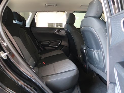 Used 2020 Kia Soul EX FWD image 28