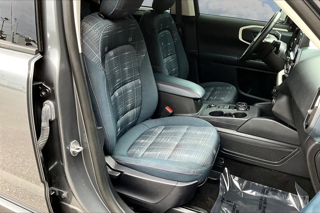 Certified 2024 Ford Bronco Sport Heritage w/ Heritage Convenience Package AWD/4WD image 31