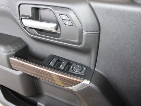 Used 2020 Chevrolet Silverado 1500 RST w/ True North Edition image 23