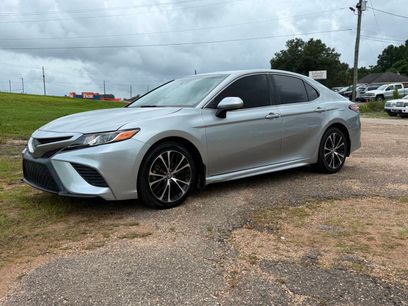 Used 2018 Toyota Camry SE