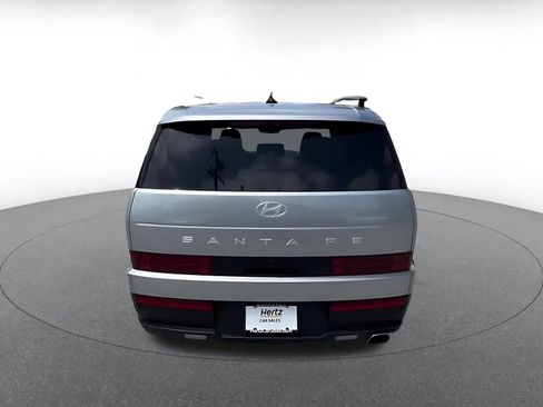 Used 2025 Hyundai Santa Fe SEL AWD/4WD image 12