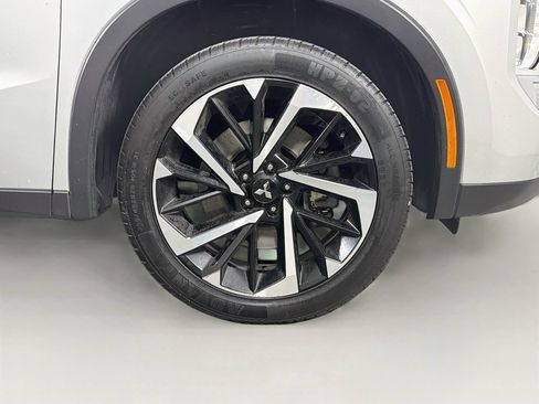 Used 2024 Mitsubishi Outlander SE Black Edition AWD/4WD image 34