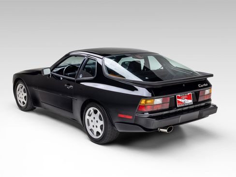 Used 1989 Porsche 944 Turbo RWD image 8