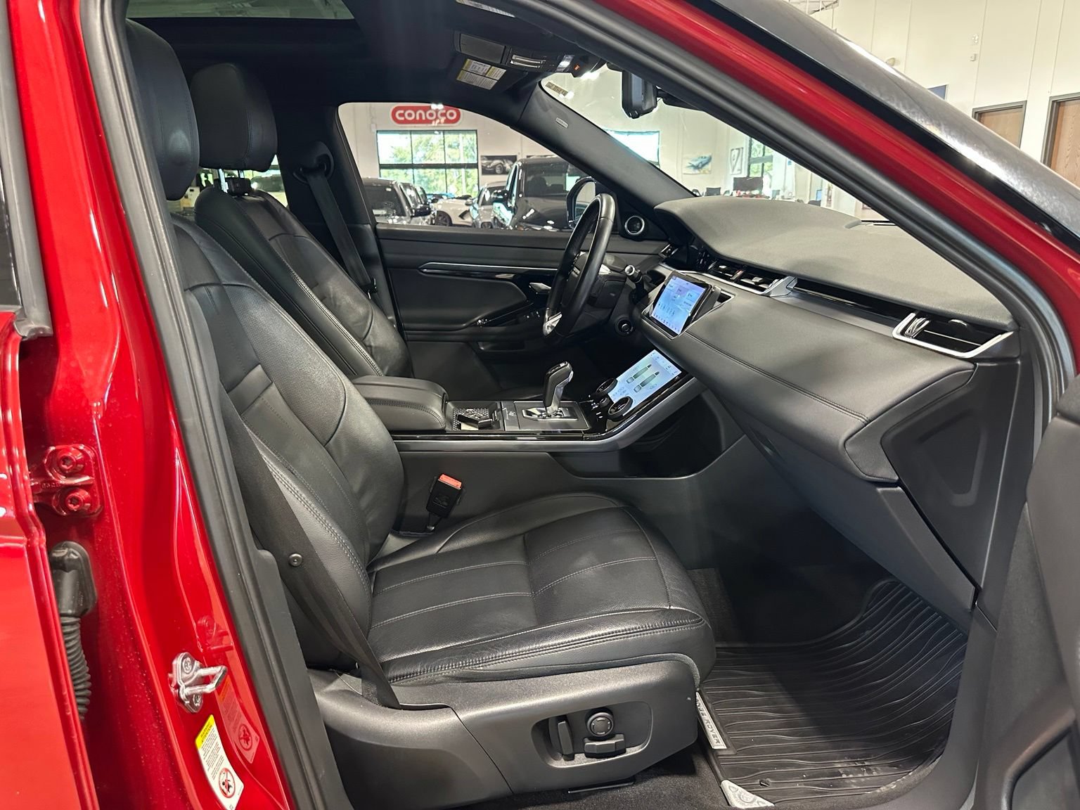 Used 2020 Land Rover Range Rover Evoque SE AWD/4WD image 39