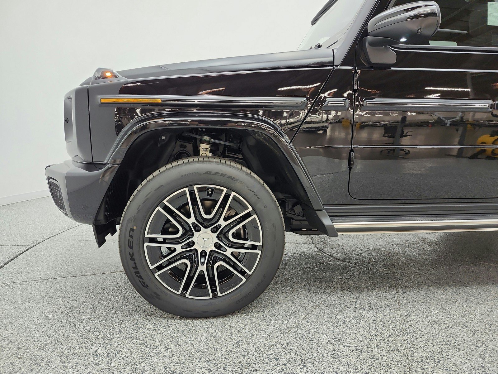 New 2027 Mercedes-Benz G 580 e image 15
