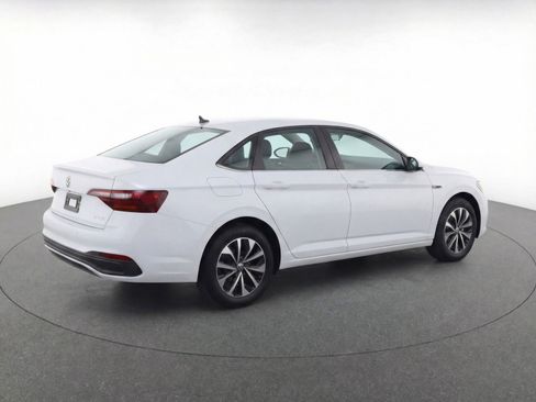 Used 2024 Volkswagen Jetta S FWD image 9