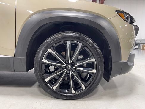 Used 2025 MAZDA CX-50 2.5 Turbo w/ Premium Plus Pkg AWD/4WD image 16