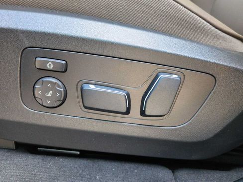 New 2025 BMW i4 xDrive40i AWD/4WD image 17