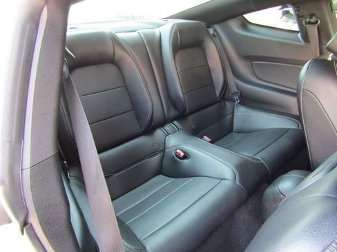 Used 2016 Ford Mustang GT Premium RWD image 12