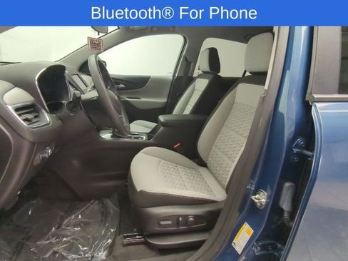 Used 2024 Chevrolet Equinox LS w/ LS Convenience Package image 12
