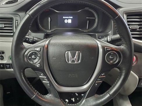 Used 2017 Honda Ridgeline RTL-T image 18