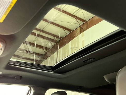 Used 2024 Dodge Durango GT image 25