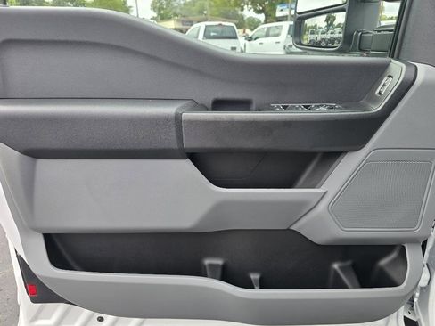 New 2026 Ford F450 XLT w/ XLT Value Package image 6