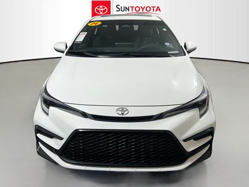 Used 2024 Toyota Corolla SE w/ SE Premium Package FWD image 10