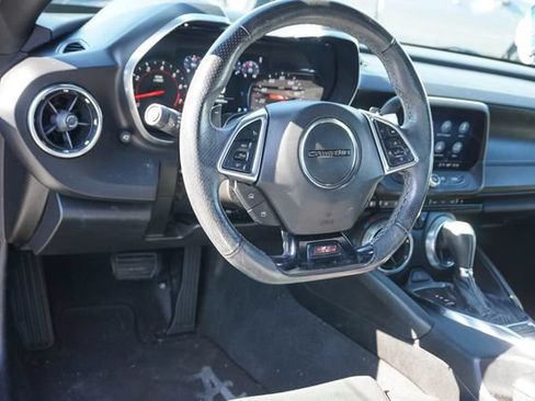Used 2022 Chevrolet Camaro SS RWD image 6
