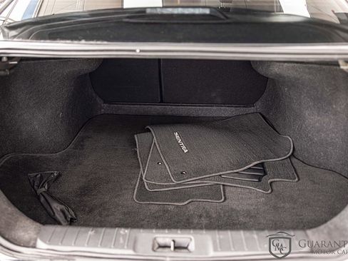 Used 2025 Nissan Sentra S FWD image 16