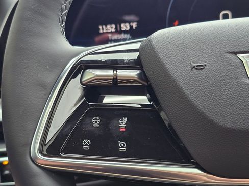 New 2026 Cadillac Lyriq Sport image 31