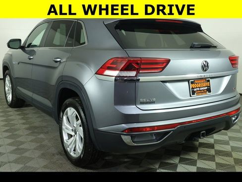 Used 2021 Volkswagen Atlas Cross Sport SEL image 5
