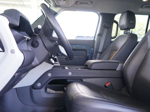 Used 2024 Land Rover Defender 110 S AWD/4WD image 5