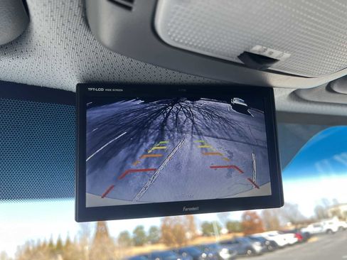 Used 2015 Mercedes-Benz Sprinter 2500 image 20