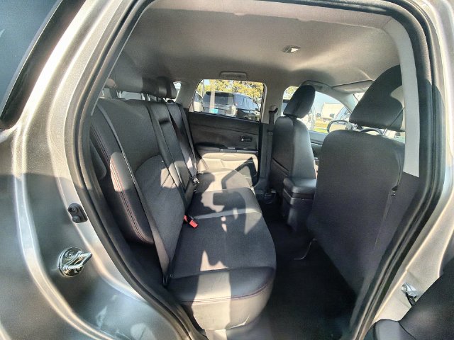Used 2024 Mitsubishi Outlander Sport AWD image 25