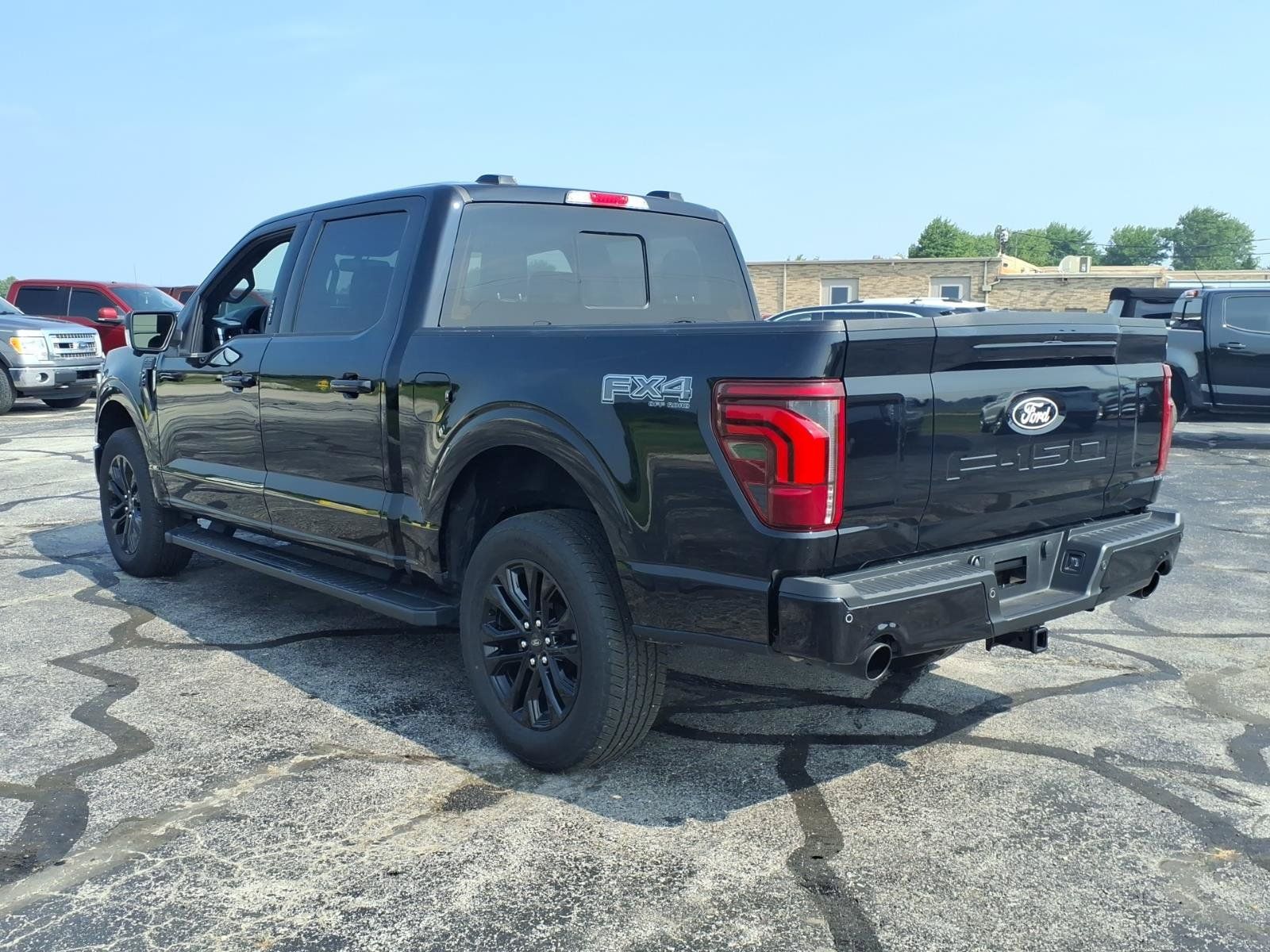 Used 2024 Ford F150 Lariat w/ Equipment Group 502A High AWD/4WD image 5