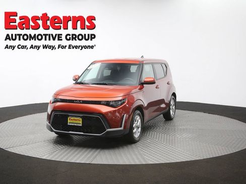 Used 2024 Kia Soul LX w/ Option Group 015 FWD image 54