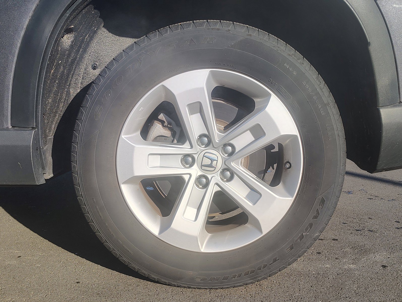 Used 2023 Honda Pilot LX image 10
