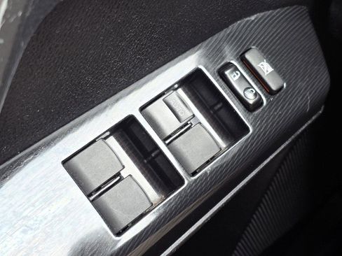 Used 2017 Toyota RAV4 SE w/ Power Special Value Package image 9