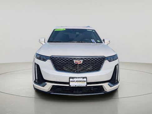 Used 2024 Cadillac XT6 Premium Luxury w/ Technology Package AWD/4WD image 6