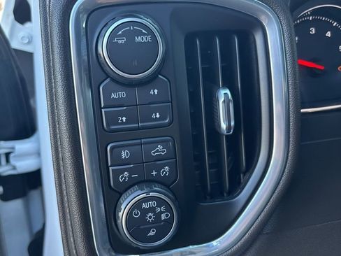 Used 2020 Chevrolet Silverado 2500 LTZ image 17