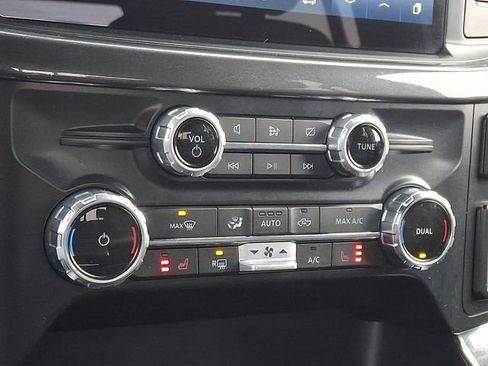 Used 2022 Ford F150 XLT w/ Equipment Group 302A High image 18