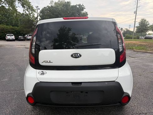 Used 2016 Kia Soul FWD image 5