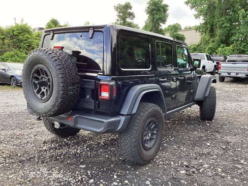 Used 2023 Jeep Wrangler Unlimited Sport AWD/4WD image 4