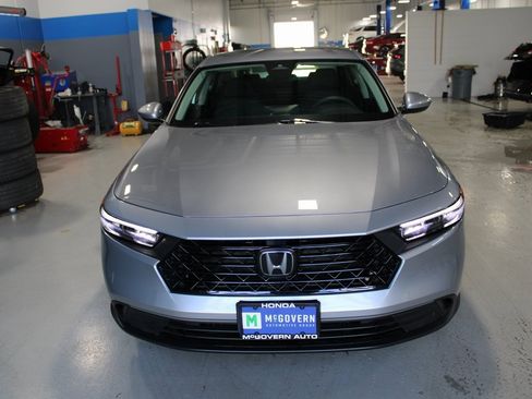 Certified 2023 Honda Accord LX image 3