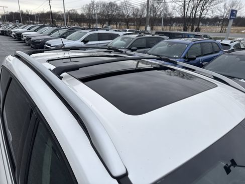 Used 2015 Ford Escape Titanium image 7