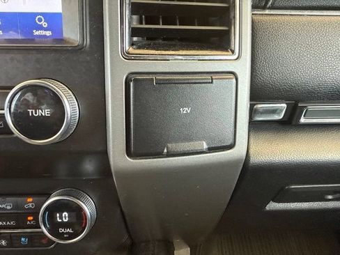 Used 2020 Ford Expedition XLT w/ Equipment Group 202A RWD image 23