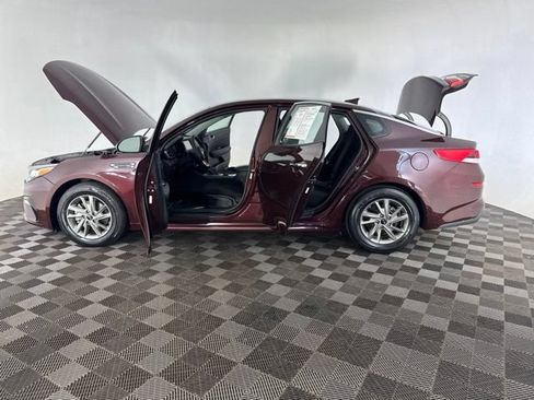 Used 2019 Kia Optima LX FWD image 9