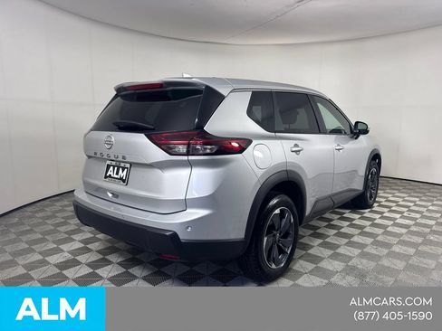 Used 2025 Nissan Rogue SV FWD image 7