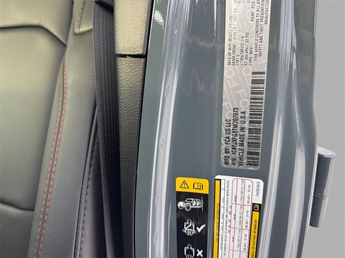 New 2026 Jeep Wrangler Unlimited Rubicon image 38