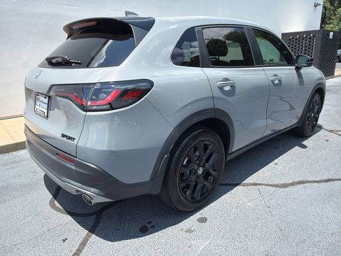 Used 2024 Honda HR-V Sport image 4