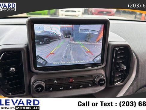Used 2021 Ford Bronco Sport AWD/4WD image 23