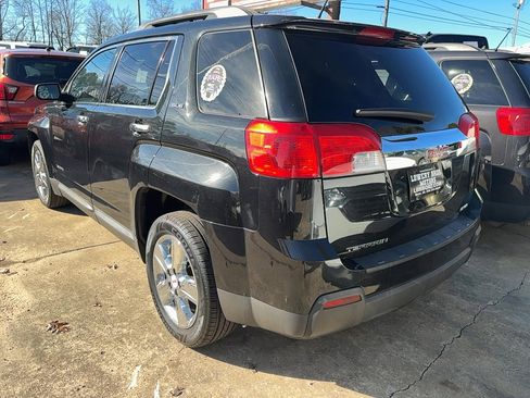 Used 2014 GMC Terrain SLE w/ Chrome Package image 3