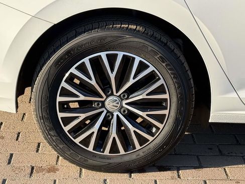 Used 2019 Volkswagen Jetta SEL image 7