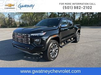 Used 2025 GMC Canyon Denali video 1