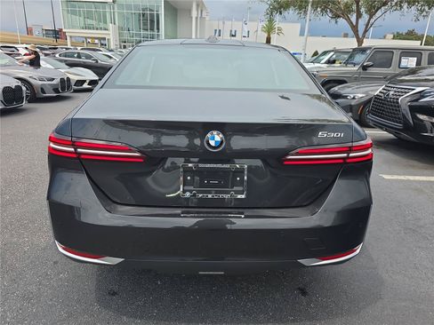 Used 2026 BMW 530i RWD image 4