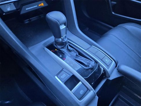 Used 2017 Honda Civic Touring image 20